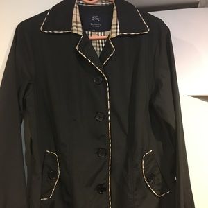 Women Burberry trench coat